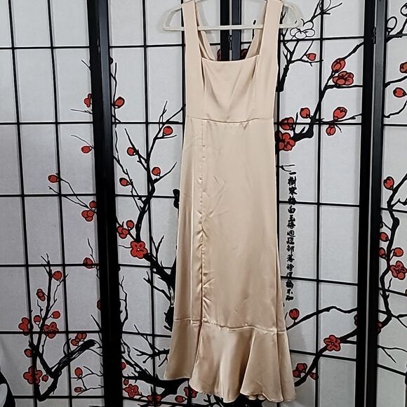 Show Me Your Mumu "Claire" champagne gold satin midi dress with bottom ruffle, l - Picture 2 of 12